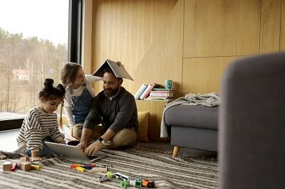 Como ajudar o meu filho a lidar com o isolamento?